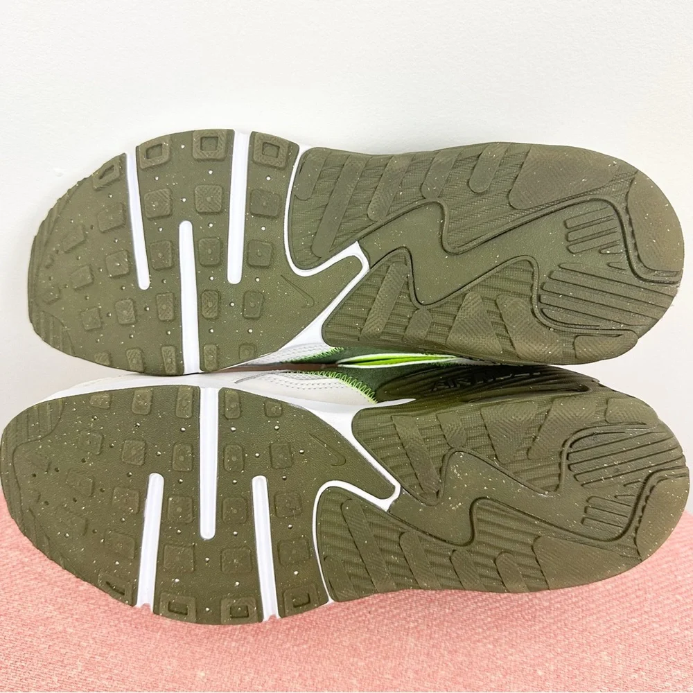 Nike Air Max Excee Sneaker